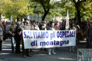 manifestazione sanità  pinerolo (7)